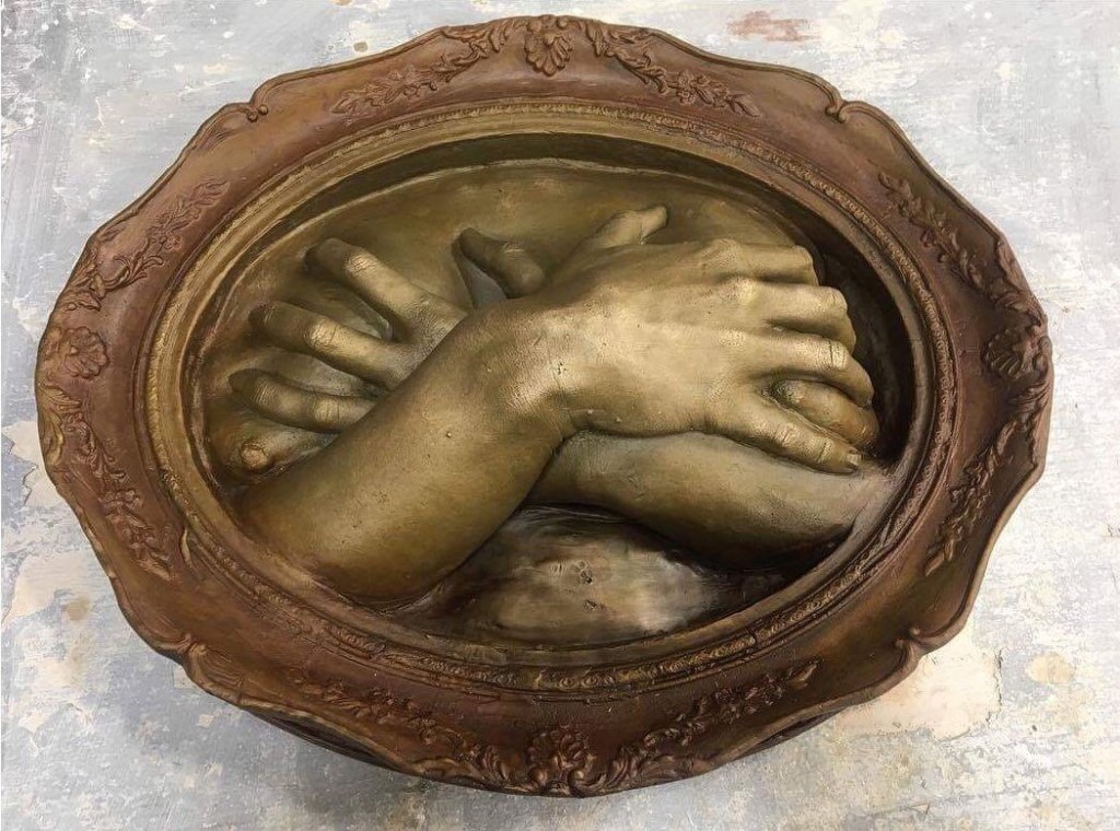 Bronze hands by Samira Akbari