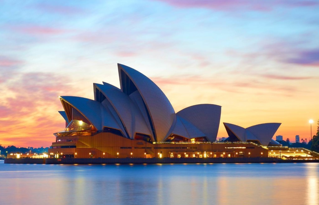 ARCH-modern-sydney opera house-CRN Australia