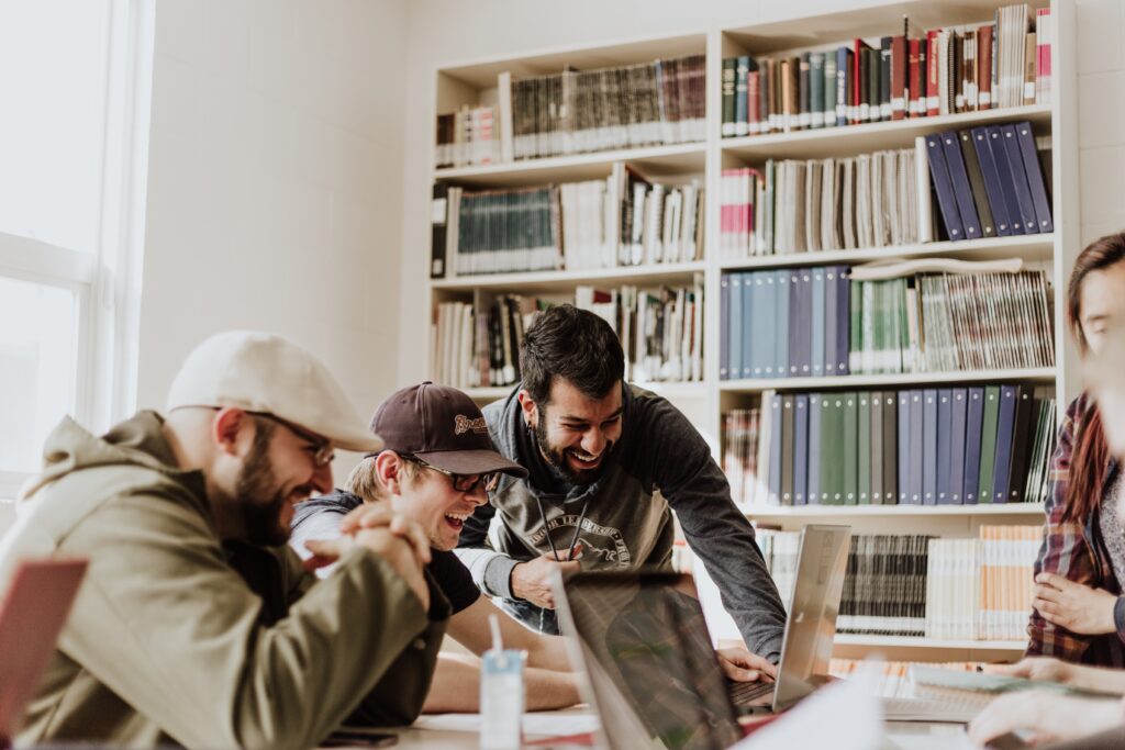 students studying in the US working in a group